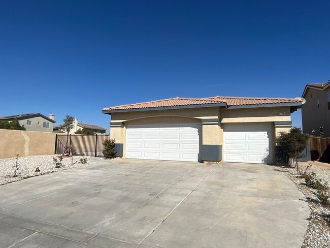 11704 Justine Way in Adelanto, CA - Building Photo - Building Photo
