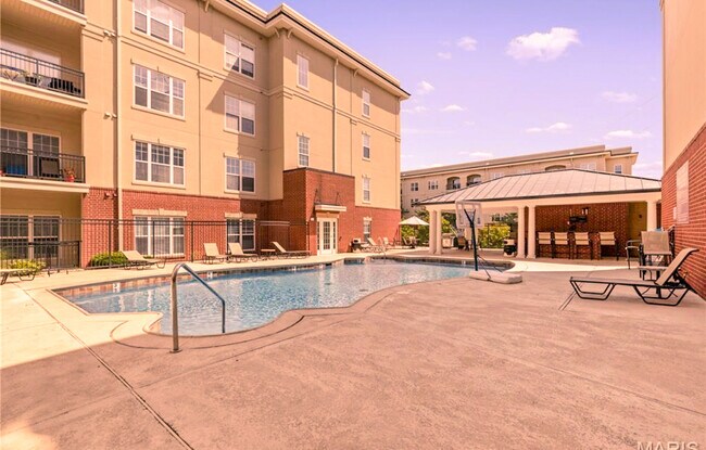 1241 Strassner Dr, Unit Furnished 2Bdrm Apartment in Brentwood, MO - Building Photo - Building Photo