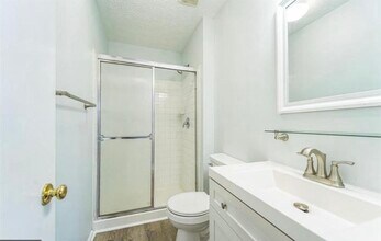 11 Gemstone Ct in Windsor Mill, MD - Building Photo - Building Photo