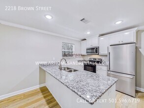 2218 Brown St in Little Rock, AR - Building Photo - Building Photo