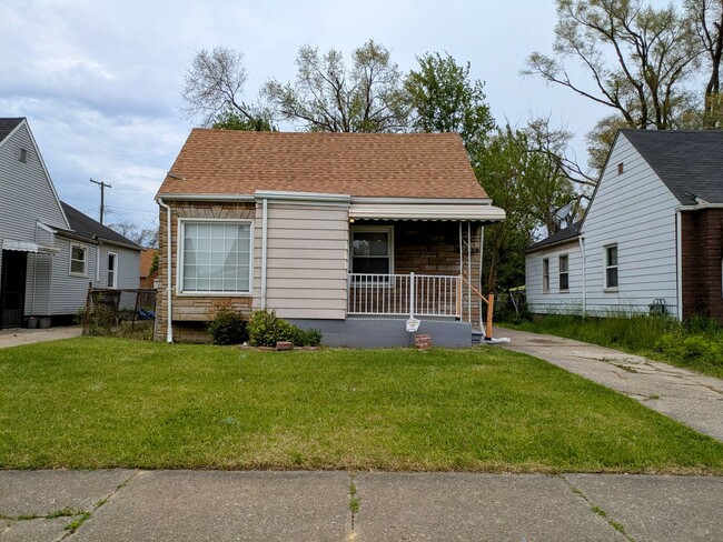 property at 4148 16th St