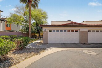 3221 N 37th St in Phoenix, AZ - Building Photo - Building Photo