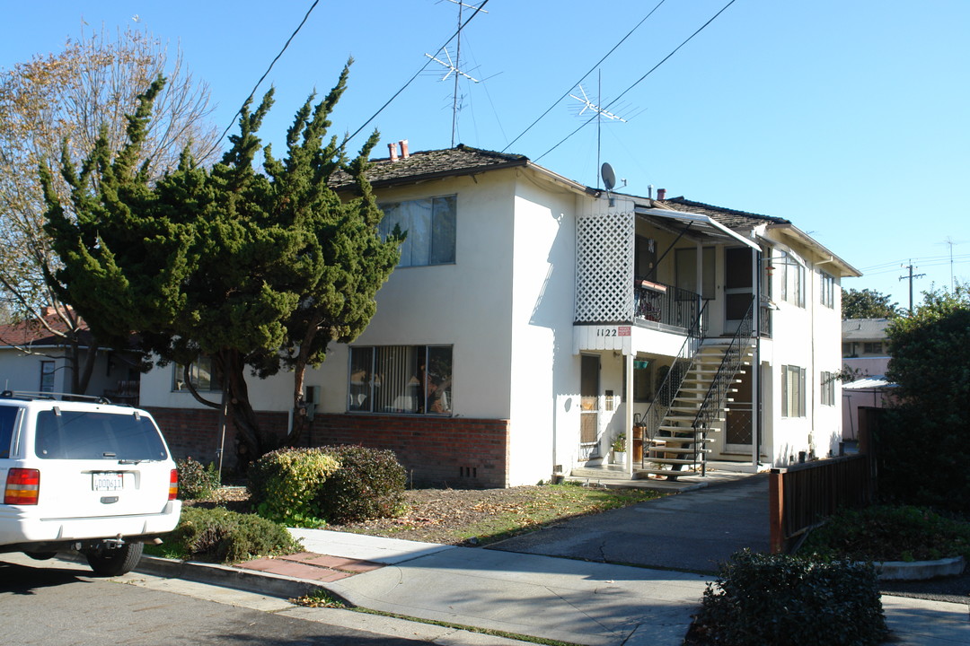 1122 Frankfurt Ave in San Jose, CA - Building Photo