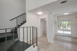 1303 E St Johns Ave in Austin, TX - Building Photo - Building Photo