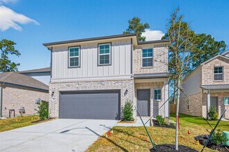 8514 Blueberry Ash St in Magnolia, TX - Building Photo - Building Photo