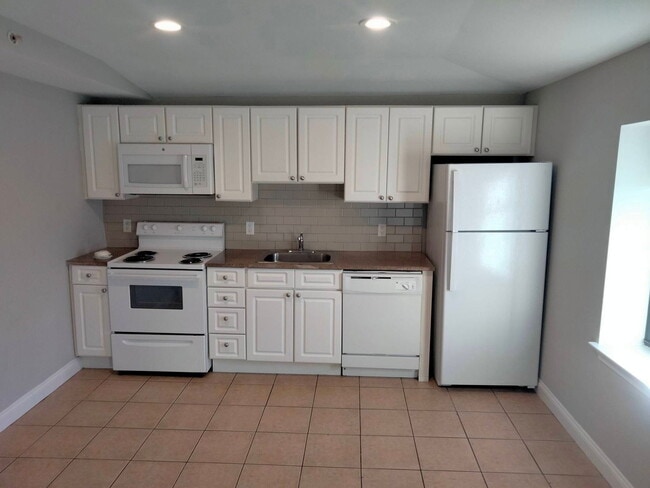 property at 36 Imlay St