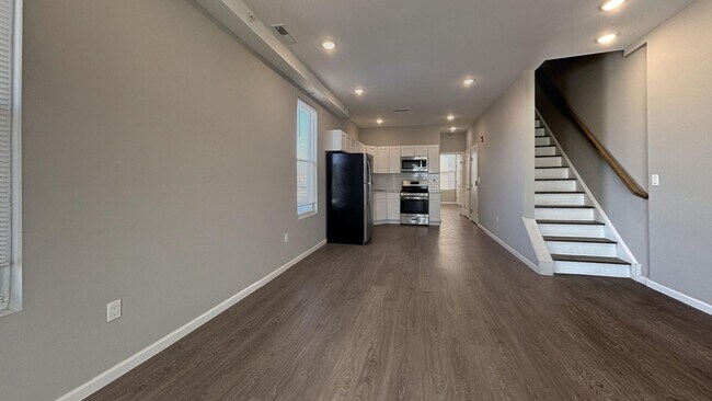 275 S 56th St in Philadelphia, PA - Building Photo - Building Photo