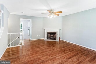 3944 Pepperidge Ct in Woodbridge, VA - Building Photo - Building Photo
