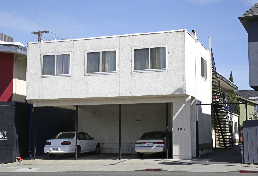 1911 Ashby Ave in Berkeley, CA - Building Photo