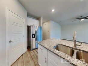 5803 Zoey Wy in Saint Hedwig, TX - Building Photo - Building Photo