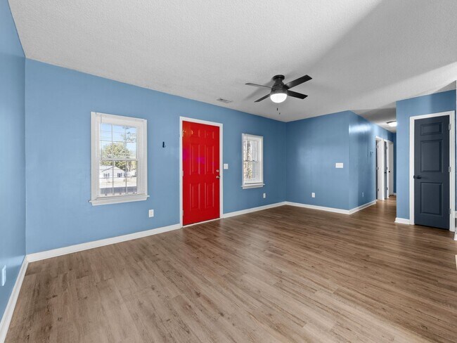 23 Crown Point Rd in Hubert, NC - Building Photo - Building Photo