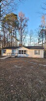 2386 Bonlee Rd in Siler City, NC - Building Photo