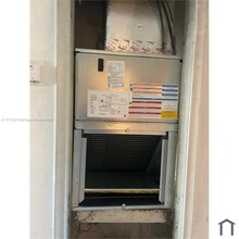 2119 NW 64th St in Miami, FL - Building Photo - Building Photo