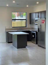20651 NE 7th Pl in North Miami Beach, FL - Building Photo - Building Photo