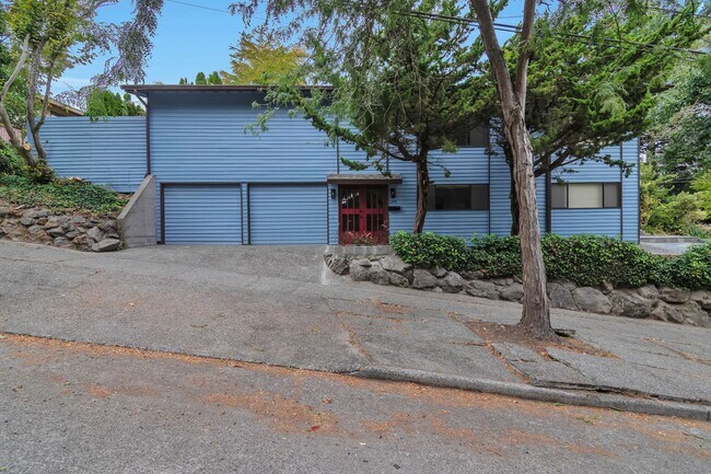 property at 2354 W Armour St