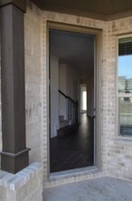 6804 Henry Dr in North Richland Hills, TX - Building Photo - Building Photo