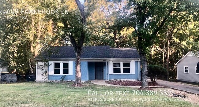 609 Fawnbrook Ln in Charlotte, NC - Building Photo - Building Photo