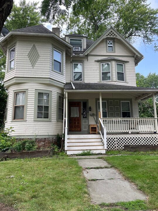 65 Oxford St in Hartford, CT - Building Photo