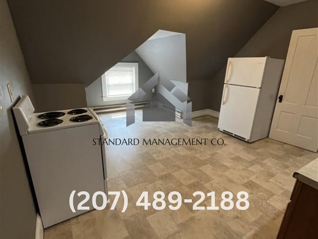 16 West St in Waterville, ME - Building Photo - Building Photo