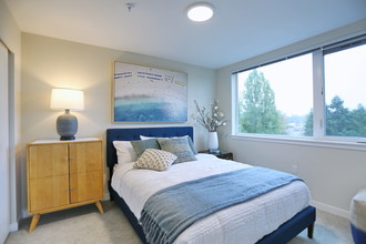 Arabella Apartment Homes II in Shoreline, WA - Building Photo - Interior Photo