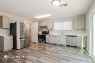 2327 E 35th Ave in Apache Junction, AZ - Building Photo - Building Photo