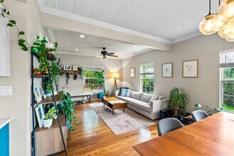 800 Prospect Ave in Austin, TX - Building Photo - Building Photo