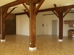 Loft726 in Los Angeles, CA - Foto de edificio - Interior Photo