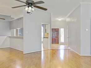 16027 Capistrano Falls Dr in Friendswood, TX - Building Photo - Building Photo