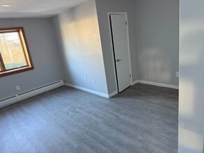 19 Rossmore Ave in Yonkers, NY - Building Photo - Building Photo