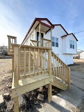 208 Ridge Rd in Poquoson, VA - Building Photo - Building Photo