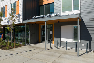 The Canopy Apartments at Powell in Portland, OR - Building Photo - Building Photo