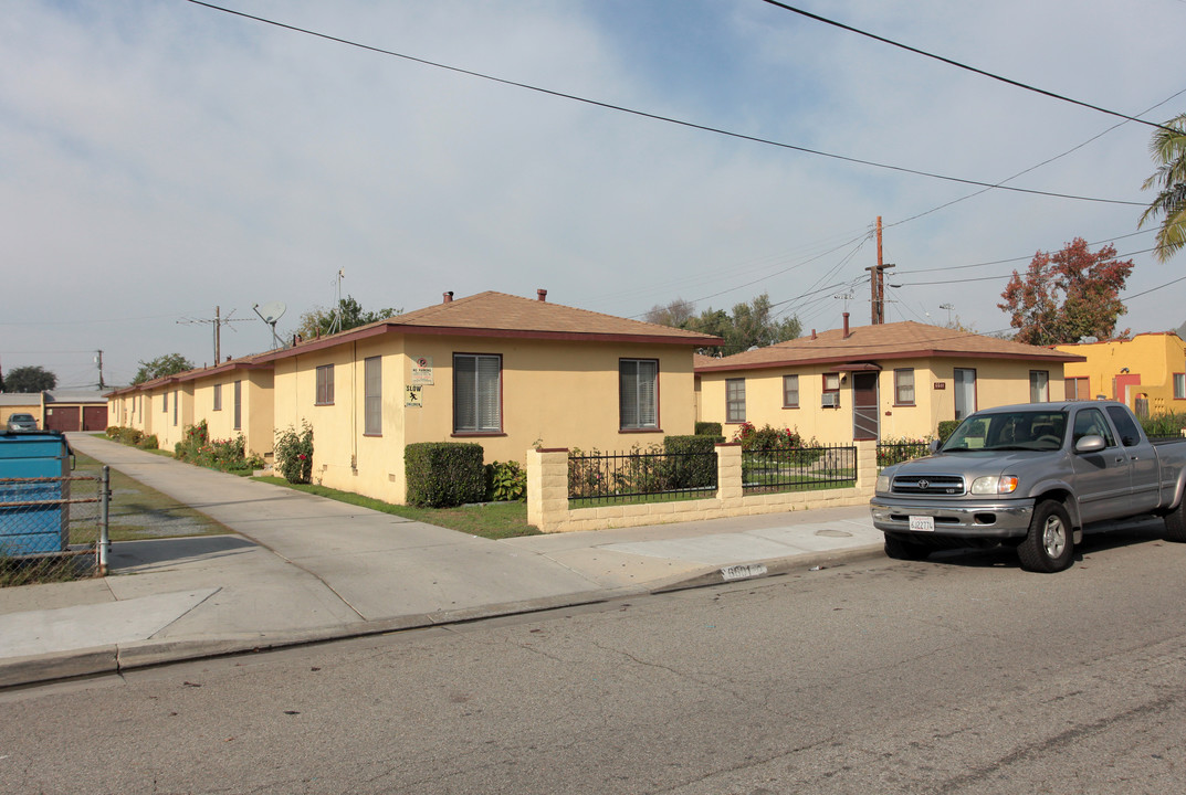 6601 Bear Ave in Bell, CA - Building Photo