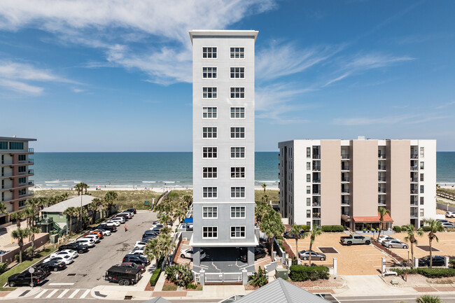 The Oceanic in Jacksonville Beach, FL - Building Photo - Building Photo