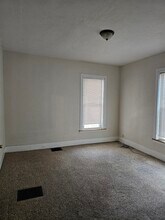 1 Spring St in Taunton, MA - Building Photo - Building Photo