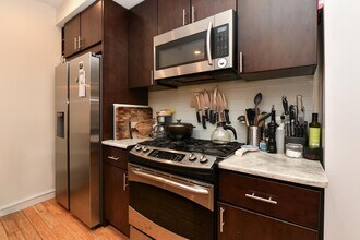 812 Washington St in Hoboken, NJ - Building Photo - Building Photo