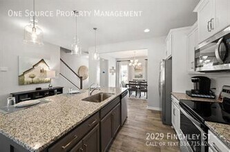 2029 Finchley St in Winston-Salem, NC - Building Photo - Building Photo