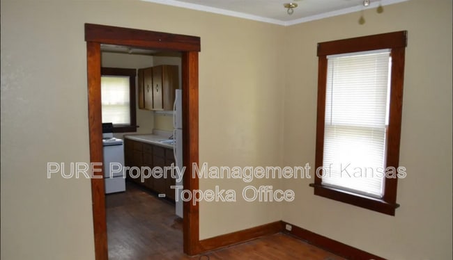 1827 SW Cherokee St in Topeka, KS - Building Photo - Building Photo