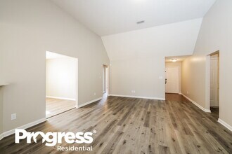 1514 Lost Brook Dr in Cordova, TN - Building Photo - Building Photo