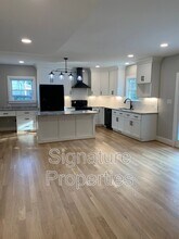 6112 Ellis Ave in Richmond, VA - Building Photo - Building Photo