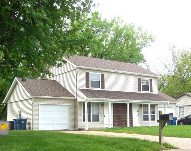 10 Cougar Dr