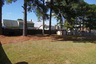 1142 Blankshire Rd in Fayetteville, NC - Building Photo - Building Photo