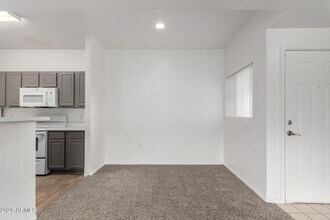 13700 N Fountain Hills Blvd in Fountain Hills, AZ - Building Photo - Building Photo