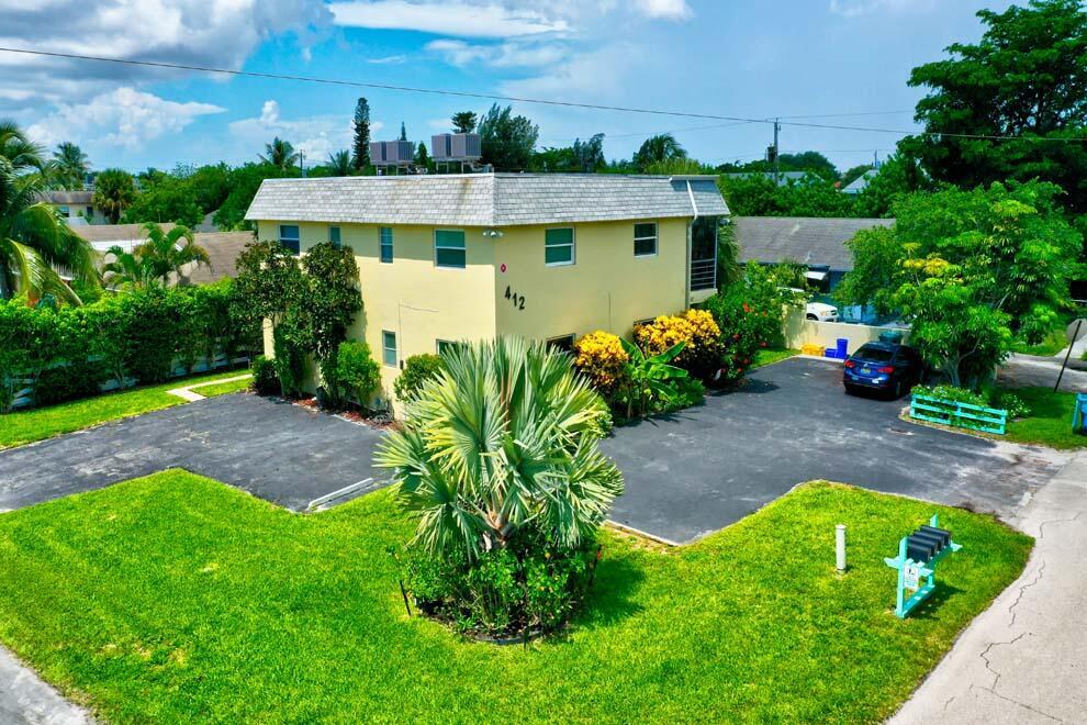 412 SE 21st Ave, Unit #D in Boynton Beach, FL - Foto de edificio