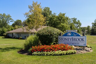 StoneyBrook in Galloway, OH - Foto de edificio - Building Photo