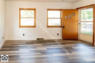 1320 1/2 S Van Buren St in Auburn, IN - Building Photo - Building Photo