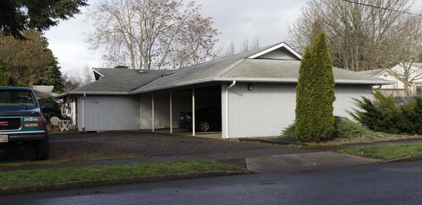 2918-20 Harney St in Vancouver, WA - Building Photo