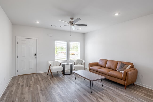 Flyway Meadows in Lowell, AR - Building Photo - Interior Photo