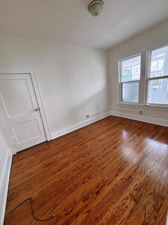 201 Lillian Ave, Unit 201 Lilian in Syracuse, NY - Building Photo - Building Photo