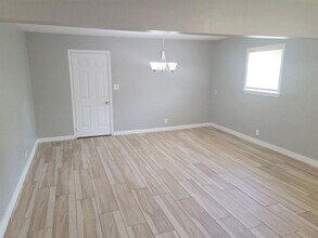 5115 Balkin St in Houston, TX - Building Photo - Building Photo