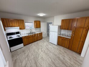 1607 Thurmond St in Winston-Salem, NC - Building Photo - Building Photo